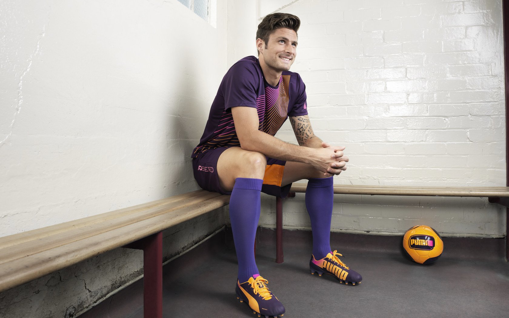 本周比赛精彩瞬间：炫技、奇迹、意外不断