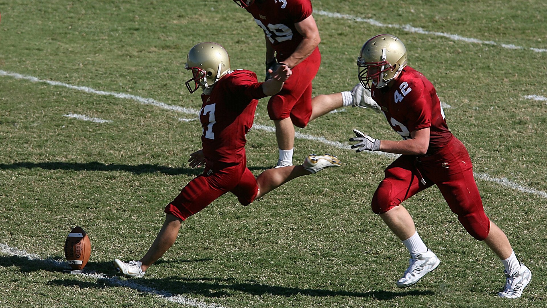 kaiyun官方网站-赛事现场：DIY台球道具展示吸睛无比，怎么制作台球的球