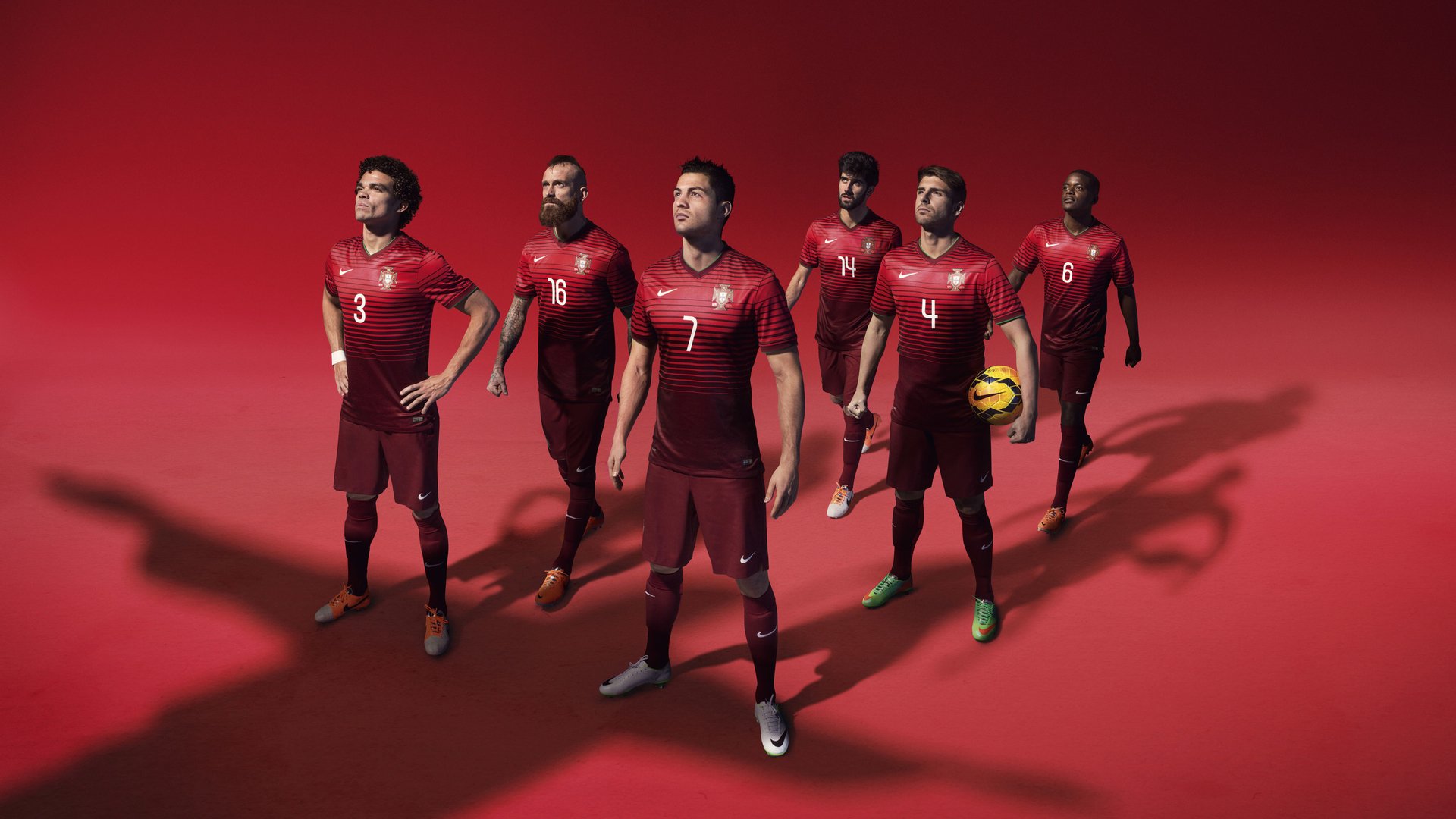 瑞典战队 GODSENT 与丹麦战队 CPH Wolves 进行联合训练,瑞典队的比赛